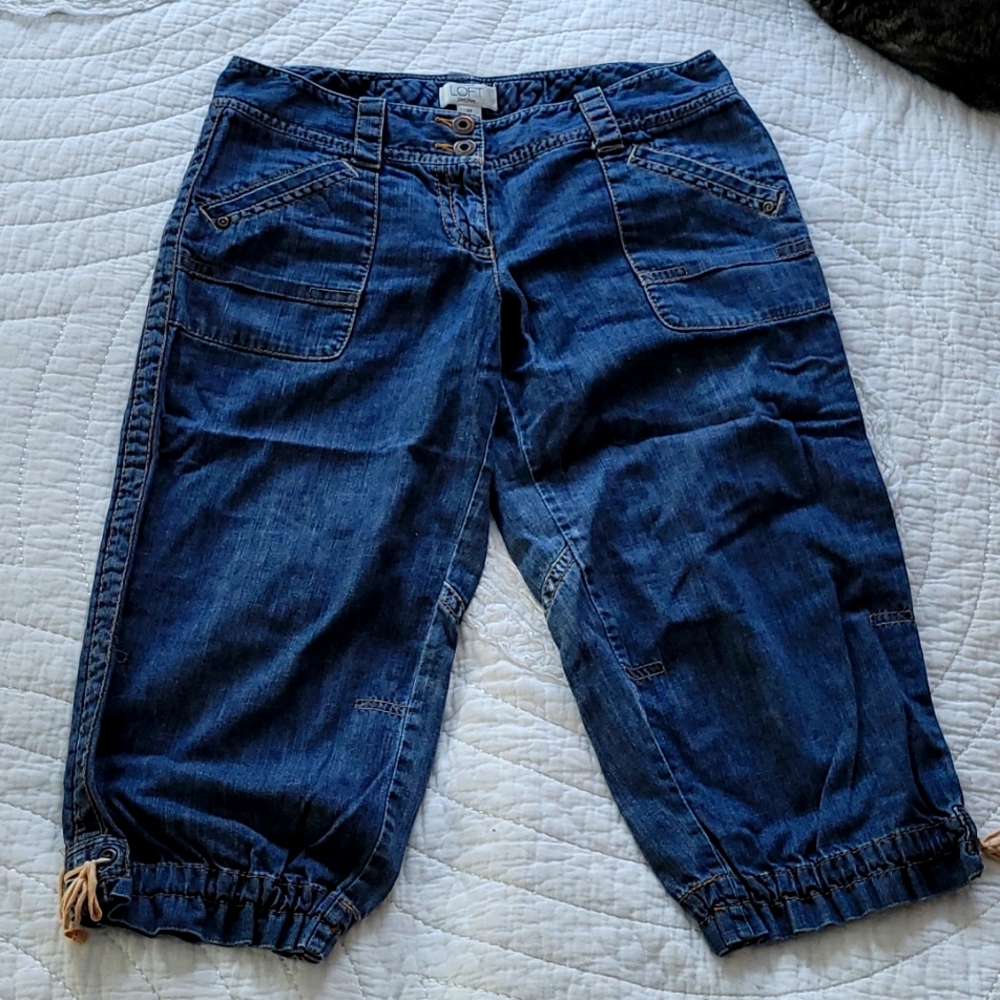 Women's Loft Capri jeans Size 4